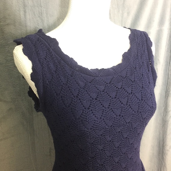 Navy blue crochet Lilly Pulitzer dress - Picture 3 of 6